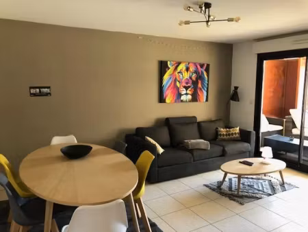 location appartement 3 pièces 69 m² à montpellier (34000)  1 384 €