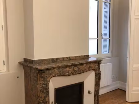 location appartement 2 pièces 45 m² à toulouse (31000)  830 €