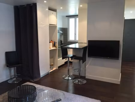 location appartement 2 pièces 38 m² à paris 17ème (75017)  1 340 €
