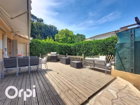 vente ferme 4 pièces 93 m² à villeneuve-loubet (06270)  549 000 €