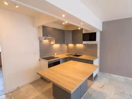 location appartement 4 pièces 79.21 m² à pont-de-chéruy (38230)  1 124 €