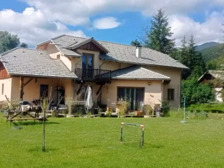 vente maison 8 pièces 230 m² à seyne les alpes (04140)  449 000 €