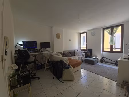 vente appartement 2 pièces 40.2 m² à aubagne (13400)  102 250 €