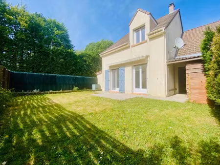 vente maison 4 pièces 81 m² à croissy-beaubourg (77183)  399 000 €