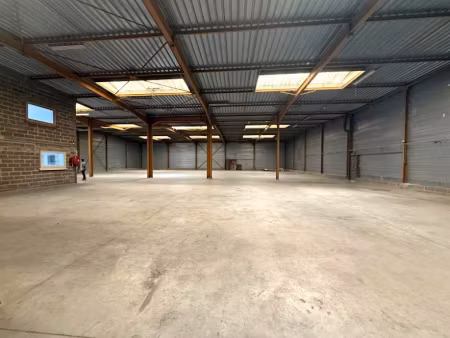 vente locaux professionnels 10 pièces 1500 m² à evreux (27000)  1 166 000 €