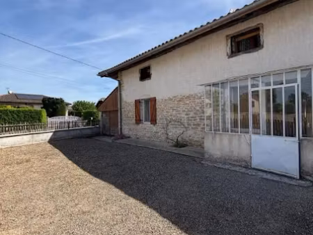 vente maison 5 pièces 140.63 m² à polliat (01310)  183 000 €