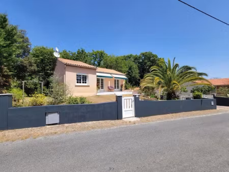 vente propriété 6 pièces 141 m² à le verdon-sur-mer (33123)  350 000 €