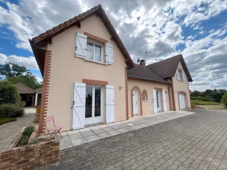 vente villa 7 pièces 172 m² à malicorne (03600)  350 000 €