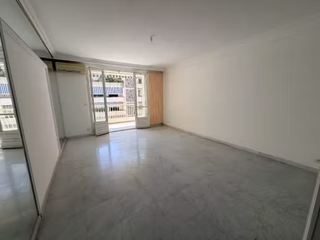 vente immeuble 3 pièces 146 m² à montpellier (34000)  598 000 €