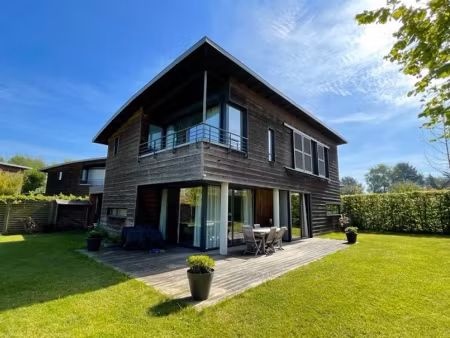 location maison 5 pièces 147 m² à marcq-en-baroeul (59700)  3 400 €