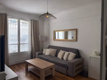 location appartement 2 pièces 36.7 m² à paris 16ème (75016)  1 340 €