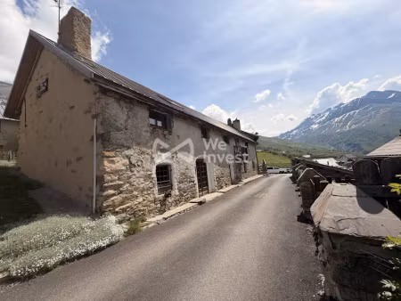 vente maison 6 pièces 137 m² à villar-d'arêne (05480)  370 000 €
