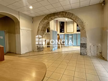 vente locaux professionnels 190 m² à moûtiers (73600)  255 000 €