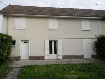 location maison 4 pièces 74 m² à troyes (10000)  766 €