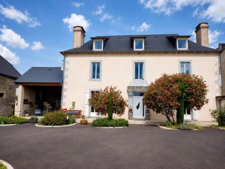 vente maison 6 pièces 270 m² à igon (64800)  549 000 €