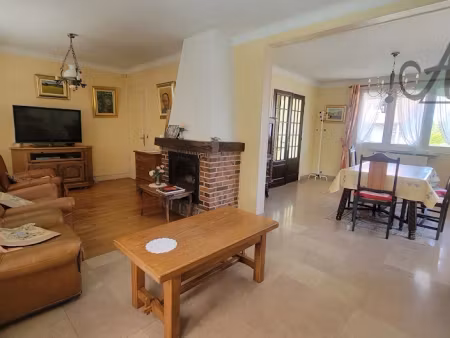 vente maison 5 pièces 172 m² à mouy-sur-seine (77480)  192 600 €