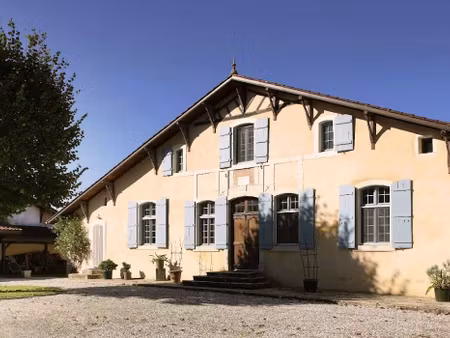 maison avec piscine et terrasse pouillon (40)