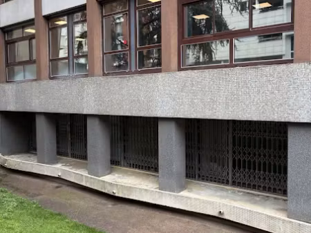 location locaux professionnels 1 pièce 61 m² à boulogne-billancourt (92100)  1 600 €
