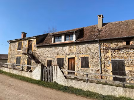 vente maison 4 pièces 160 m² à semur-en-brionnais (71110)  74 000 €
