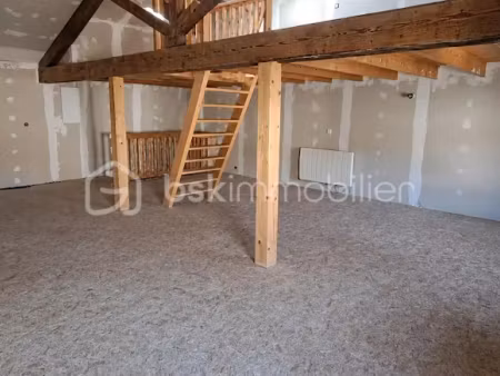 vente immeuble 7 pièces 220 m² à la frette (38260)  228 000 €