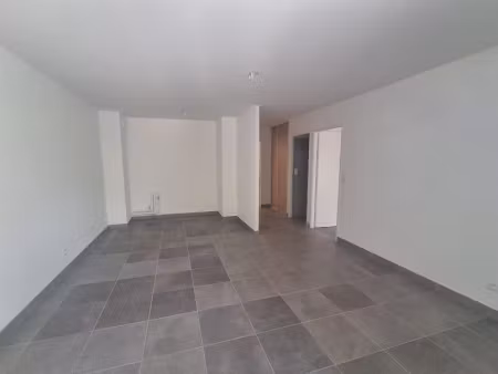 vente appartement 2 pièces 43.5 m² à clermont-l'herault (34800)  149 500 €