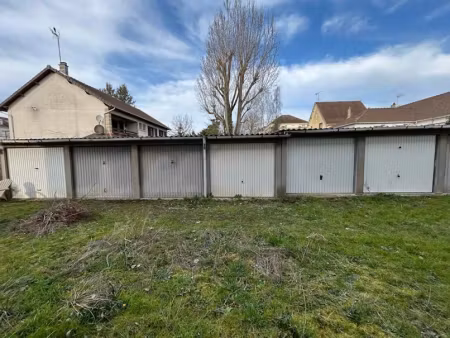 vente parking 16 m² à meaux (77100)  23 000 €