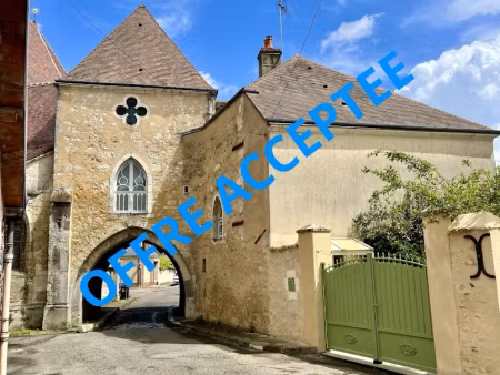 vente maison 7 pièces 220 m² à nogent-le-rotrou (28400)  379 000 €