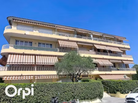 vente appartement 1 pièce 21.49 m² à villeneuve-loubet (06270)  170 000 €