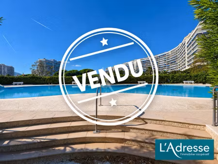 vente appartement 1 pièce 27 m² à mandelieu-la-napoule (06210)  155 000 €