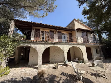 vente maison 6 pièces 216 m² à nimes (30000)  627 000 €