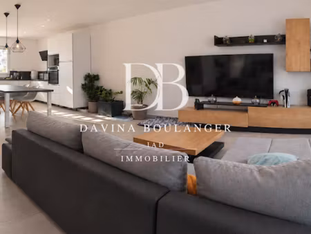 vente maison 6 pièces 106 m² à thuir (66300)  325 000 €