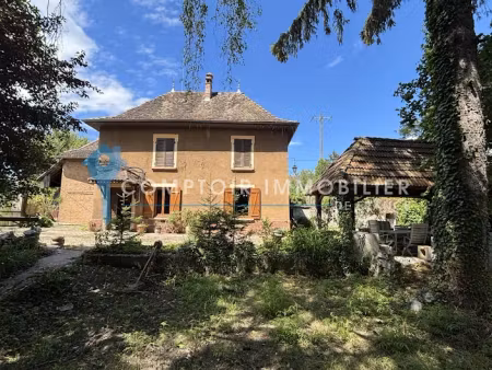 vente maison 6 pièces 130 m² à les avenières (38630)  275 000 €