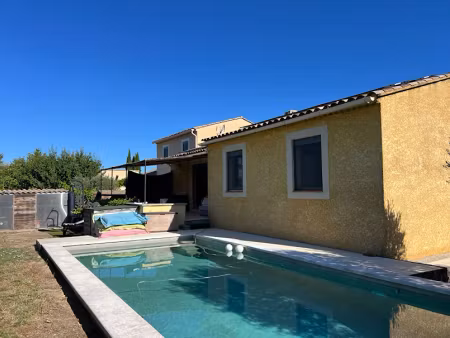 vente maison 4 pièces 98 m² à gargas (84400)  400 000 €