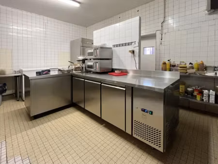 vente locaux professionnels 205 m² à nantes (44000)  275 000 €