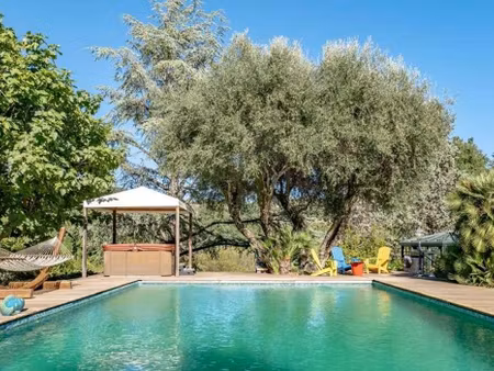 appartement avec terrasse et piscine opio (06)