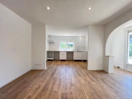 vente maison 5 pièces 75 m² à chelles (77500)  299 000 €