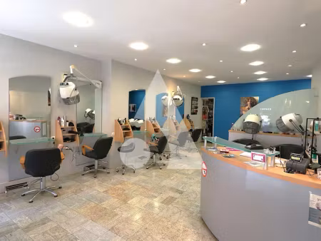 vente locaux professionnels 2 pièces 71 m² à bagnères-de-bigorre (65200)  51 480 €