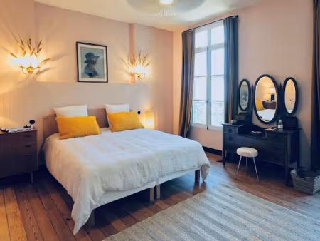 vente château 10 pièces 780 m² à bordeaux (33000)  2 760 000 €