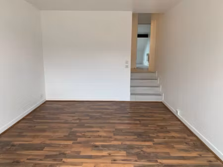 location appartement 2 pièces 29.4 m² à palaiseau (91120)  795 €