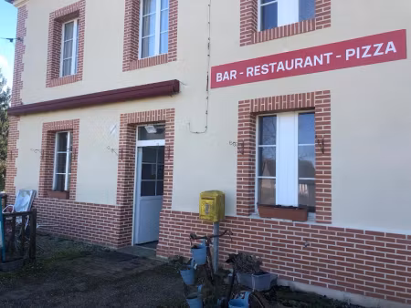 vente locaux professionnels 0 pièces 172 m² à cernay (14290)  66 000 €