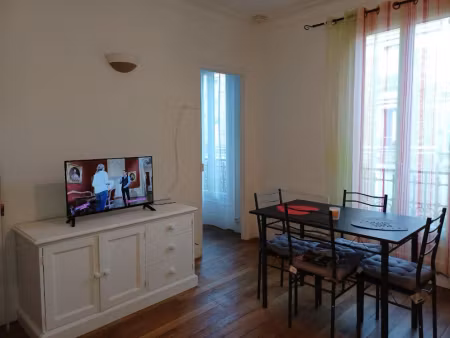 location meublée appartement 3 pièces 49 m² à vitry-sur-seine (94400)  1 300 €