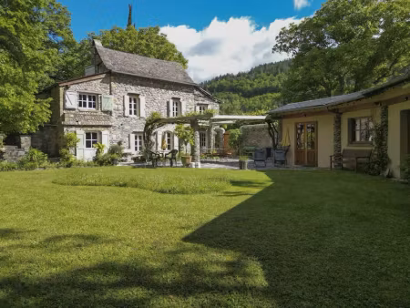 vente propriété 9 pièces 230 m² à florac (48400)  660 000 €