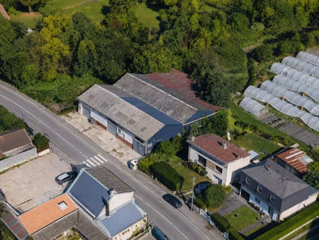 location locaux professionnels 0 pièces 600 m² à camon (80450)  3 500 €