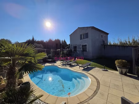 vente maison 4 pièces 88 m² à lagnes (84800)  425 000 €