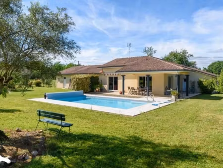 vente maison 4 pièces 136 m² à montsoué (40500)  338 000 €