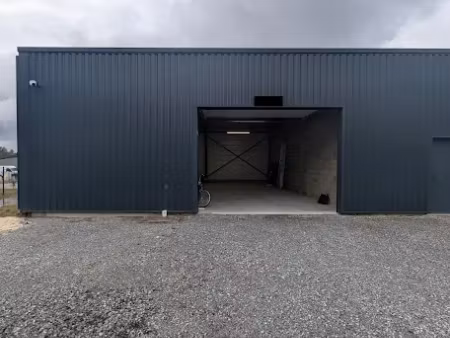 location locaux professionnels 1 pièce 120 m² à saint-paul-lès-dax (40990)  983 €