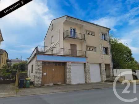 vente immeuble à gourdon (46300)  190 000 €