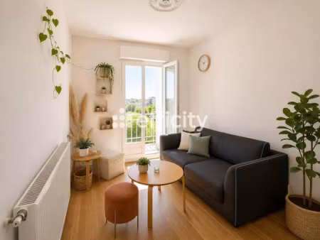 vente appartement 2 pièces 42.57 m² à quimper (29000)  99 000 €
