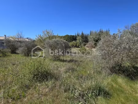 vente terrain 2294 m² à ansouis (84240)  230 000 €