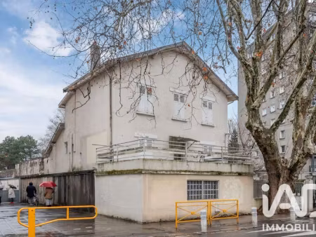 vente maison 10 pièces 487 m² à grenoble (38000)  380 000 €